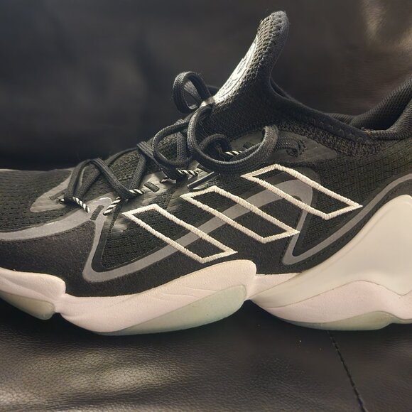 Adidas patrick Mahomes 1's - Picture 8 of 10